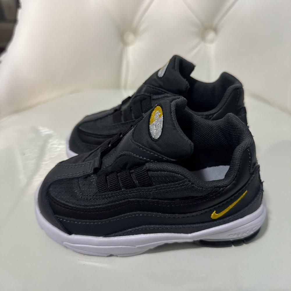 Nike Little Max ‘95 Anthracite Size 7C